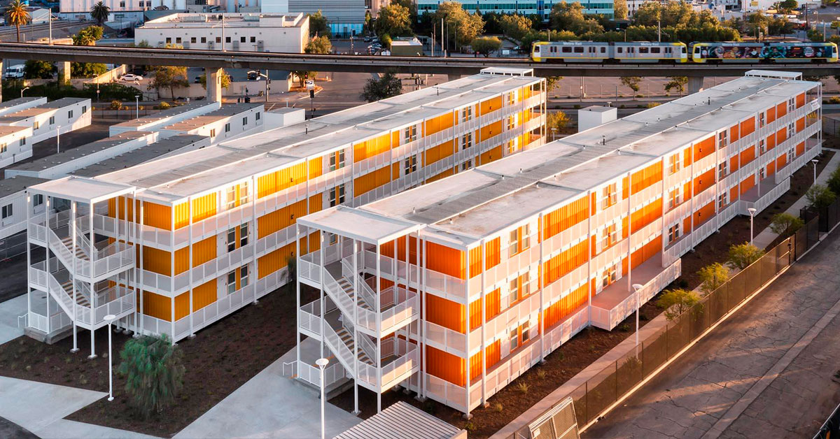 Arquitectura con contenedores: conoce este complejo en Los Ángeles